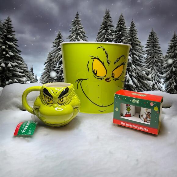 Dr. Seuss The Grinch 3D Sculpted Mug, Popcorn Bucket, Salt & Pepper Shakers New - Picture 3 of 4